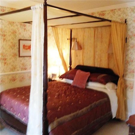 ג'ים ת'ורפ Hillcrest Bed And Breakfast מראה חיצוני תמונה