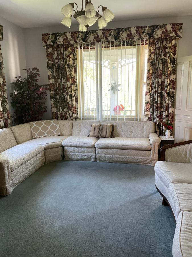 ג'ים ת'ורפ Hillcrest Bed And Breakfast מראה חיצוני תמונה