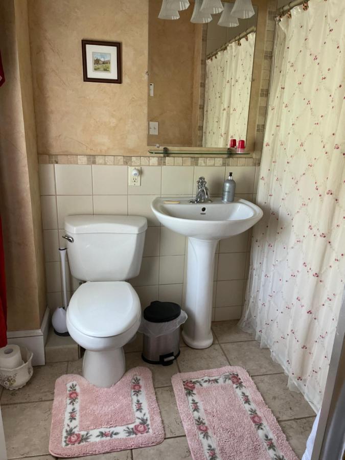 ג'ים ת'ורפ Hillcrest Bed And Breakfast מראה חיצוני תמונה